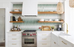 3 Reasons Why Wallpaper Is A Must Have In Your Kitchen
