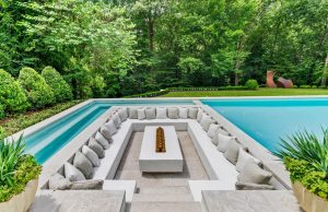 How to Choose Colored Concrete Patio Pavers?